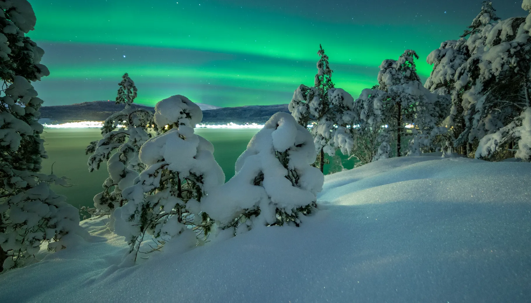Lavere temperaturer gir høyere strømpriser Lavere temperaturer gir høyere strømpriser