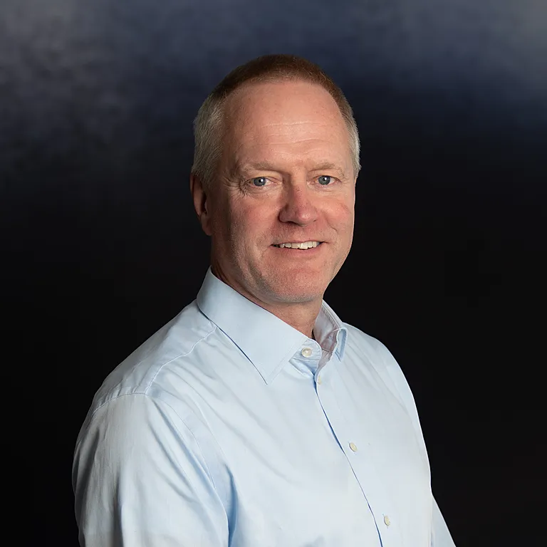 Trenger du hjelp med elbillading på arbeidsplassen?