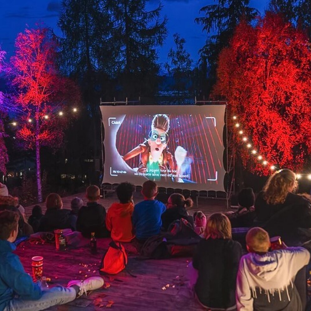 Som kunde hos Istad Kraft får du flere kundefordeler og opplevelser